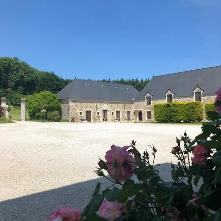 Du Chateau De فندق Quinéville