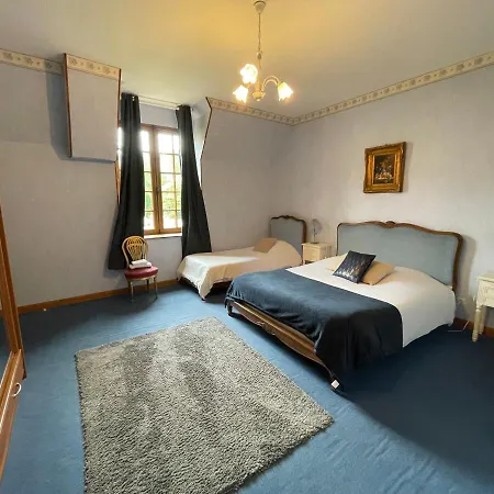 Du Chateau De 3*