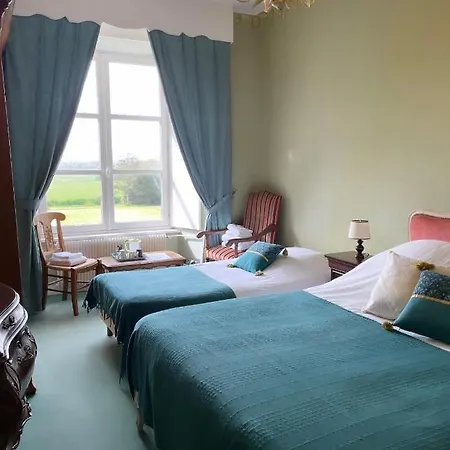 Hotel Du Chateau De 3*