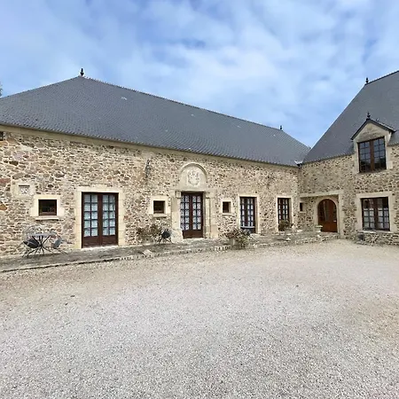 Du Chateau De 3*
