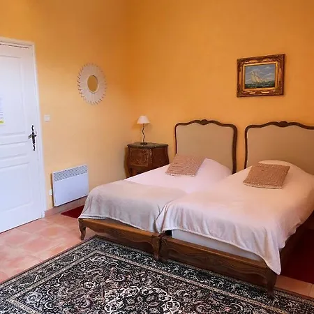 Du Chateau De 3*