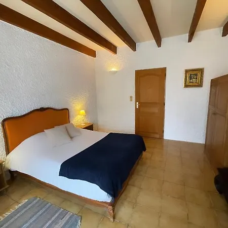 Du Chateau De Quineville
