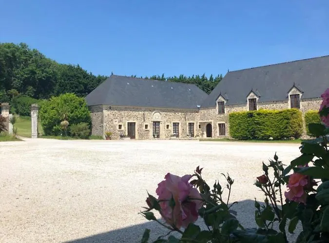 Du Chateau De 호텔 퀴네빌